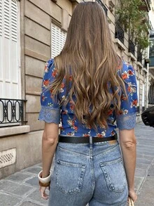SHEIN PariChic 女式法式碎花蕾丝拼布V领短袖衬衫 - 藍色 - 查看 2