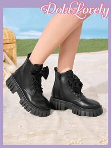 Dola Lovely 新款女式欧美风格靴子，前系带，侧拉链，蝴蝶结装饰，复古圆头，甜美酷炫，厚底，时尚踝靴 - 黑色 - 查看 5