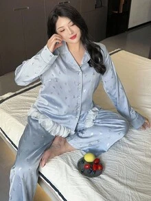 Dazy Plus 2 件大码女式蝴蝶结花卉拼布休闲宽松睡衣套装，秋季，秋装 - 淺藍色 - 查看 7