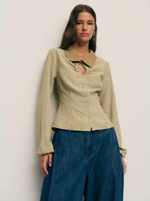 Nöista Áo sơ mi cài nút màu xanh ô liu, họa tiết sọc tinh tế, khoét lỗ khóa và cổ áo tương phản. Một biến tấu mới lạ cho kiểu áo sơ mi cổ điển - Phù hợp với trang phục công sở nổi bật, nâng tầm phong cách mùa thu và những dịp đi chơi sang trọng. - màu nâu - Xem 4