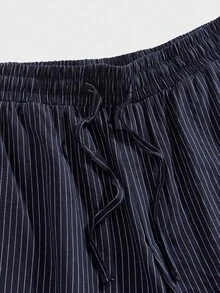 Manfinity RelaxMax Pantalones cortos casuales sueltos con cordón en la cintura y bolsillos para hombres - Azul Marino - Ver 3