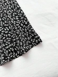 Falda casual de corte medio con abertura, estampado floral pequeño, estilo de ocio y vacaciones, adecuada para otoño e invierno, falda negra, faldas para adolescentes - Blanco y Negro - Ver 4