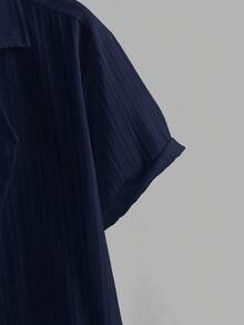 Manfinity RelaxMax 男士夏季纯色短袖单排扣衬衫短裤休闲西装 - 藏蓝色 - 查看 4