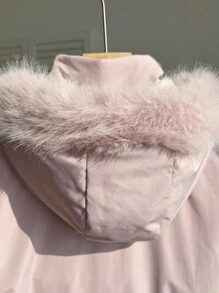 SHEIN 青少年女孩休闲百搭仿皮草连帽羊毛夹克 - 彩色 - 查看 3