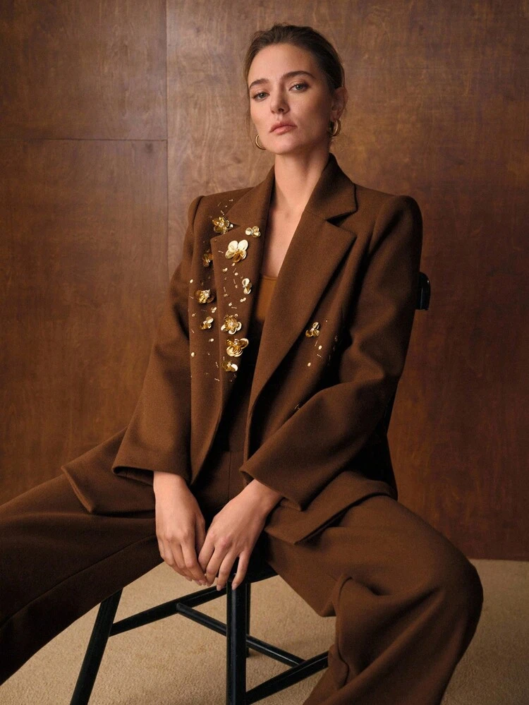 APPLIQUES WRAP OVERCOAT