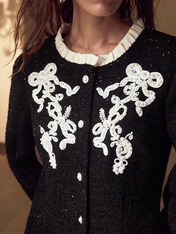 트위드 시퀸 인조 진주 자수 디테일 대비 프릴 트림 미니 드레스