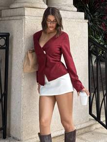 Siren Gaze Chemise à manches longues avec design asymétrique pour femmes, chemise à boutons métalliques col V, rouge vin - Rouge foncé - Voir 11