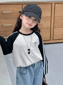 DAZY 少女圆领插肩袖韩版蝴蝶结T恤秋冬 - 黑與白 - 查看 5