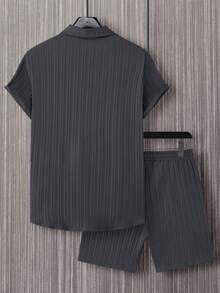 Manfinity Homme Men's Simple Solid Color Shirt And Shorts Set, Cozy Outfits - Dark Grey - View 2