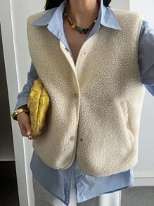 Livesso 女士休闲百搭蓬松背心，秋季外套背心女式大衣 - 杏色 - 查看 1