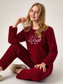 Loomlin 女士毛绒泰迪熊面料字母刺绣家居服休闲舒适睡衣套装 - 酒紅色 - 查看 5