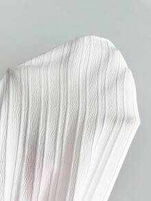 SHEIN Clasi 优雅女士时尚纯色竖条纹吊带短款连衣裙