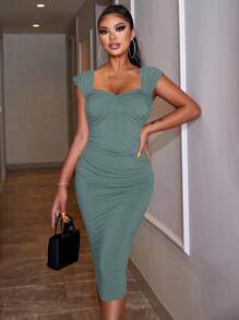 EURMUSE Women's Solid Color Heart Neck Elegant Ruched Sleeveless Dress - Mint Green - View 4