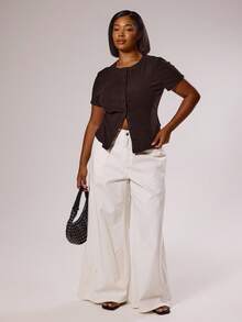 MUSERA 大码修身短袖纽扣上衣，优雅高贵，适合度假、休闲、可爱、浪漫的90年代Y2K风格冬季穿着。 - 咖啡棕 - 查看 3