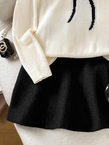 SHEIN Tween Girl Loose Casual Minimalist Comfortable Round Neck Long Sleeve Heart Pattern Sweater & Skirt Set,In Fall/Winter