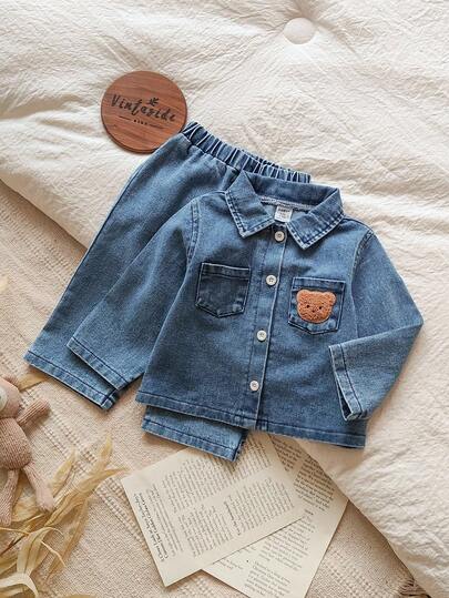 Vintaside Kids Conjunto de 2 piezas de chaqueta de manga larga con cuello de jean azul y pantalones para niño bebé, con decoración bordada de oso, adecuado para uso casual en otoño/invierno