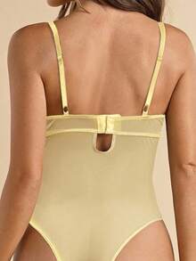 SHEIN BAE Women Black Sexy Lace Versatile Fashion Single Item Corset Top Sexy Vest, Versatile For Going Out, Date Night, Themed Party, And Concert Outfits,New Years Eve Outfit,Christmas Party Women Bodysuit