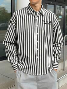 SHEIN 青少年男孩休闲街头时尚标语印花条纹翻领长袖衬衫，百搭舒适，适合通勤、上学、日常穿着、旅行、运动、派对、秋冬 - 彩色 - 查看 2