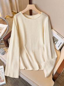 Franclia 法式镂空透视长袖针织衫，女士轻薄宽松套头毛衣，露背设计，贝壳纽扣装饰，适合春秋季返校季、秋冬季节穿着，优雅时尚，休闲通勤、商务办公、日常休闲百搭，都市教师职业装。 - 米色 - 查看 3