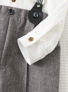 Cozy Pixies Bộ trang phục quý ông thu đông 3 món cho bé trai, bao gồm áo khoác vest xám, quần có quai rời có cạp chun và áo sơ mi dài tay màu trắng có nơ - Nhiều màu - Xem 10