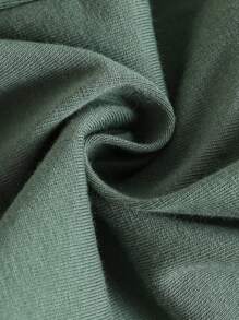 SHEIN 2 件套男婴/女婴休闲可爱蜡笔动物印花宽松圆领针织上衣 T 恤和短裤套装，适合春夏季穿着