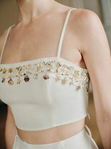 Anewsta 女士新款优雅珍珠串珠吊带背心上衣和白色裤子两件套 - 白色 - 查看 3