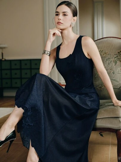 Anewsta 女士优雅玫瑰刺绣镂空无袖连衣裙，现代别致，秋季