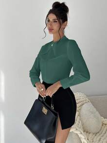 Firerie Camisa ajustada de unicolor elegante y minimalista con decoración de metal en escote en V, adecuada para el uso diario - Azul Cadete - Ver 4