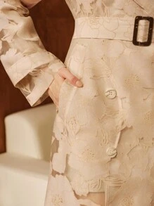 Anewsta 优雅束腰长袖喇叭形系带玫瑰烂花女式风衣，露肩，商务休闲，秋冬 - 彩色 - 查看 3