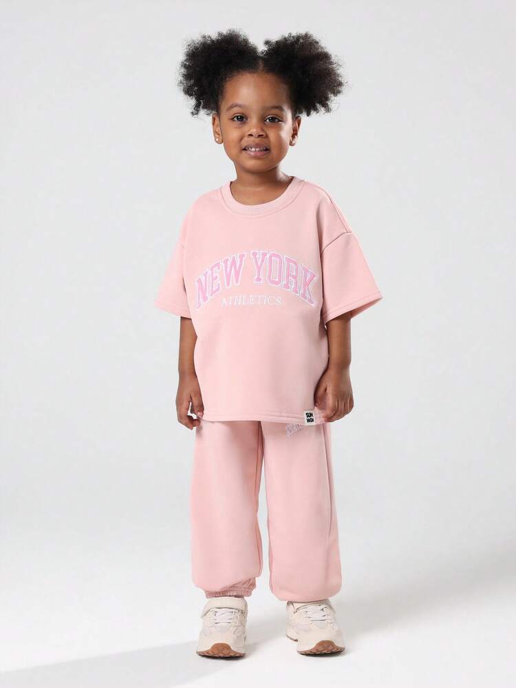 Oversize-Set aus T-Shirt und Hose mit New York Athletics-Logo