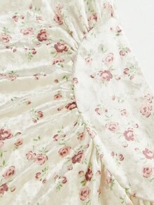 SHEIN 少女优雅通勤职场精致高端下午茶微约会音乐会派对INS复古学院风女童长款方领收腰褶饰天鹅绒刺绣A字连衣裙秋/春季长袖喇叭袖图案超长连衣裙适合新年情人节 - 杏色 - 查看 4