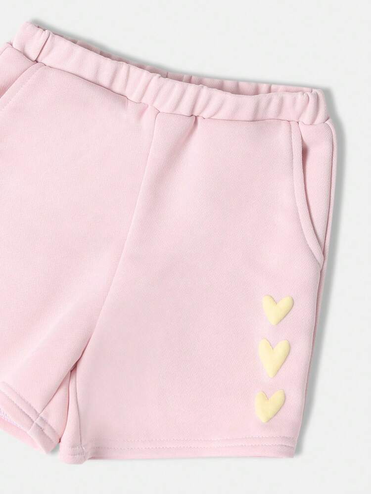 하트 디테일이 있는 크루넥 티셔츠와 반바지 세트