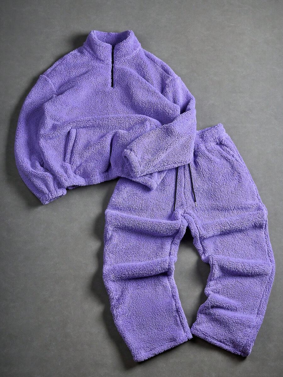 Manfinity EMRG 男士纯色拉链半襟长袖口袋运动衫和裤子休闲套装，秋季，紫色两件套男士，男士紫色套装紫色夏尔巴运动服，紫色羊毛运动服，舒适服装 - 紫色 - 查看 1