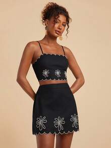 Travachic Conjunto de 2 piezas de top de camisola con dobladillo curvo y bordado floral, y minifalda - Negro - Ver 6