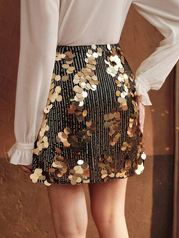 Elegant Women's Mini Skirt, Urban Chic Golden Sequin Embellished Short Skirt