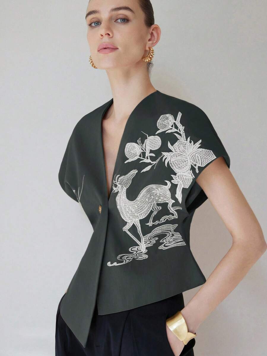 Aveloria Modichic Chaqueta tipo chaleco con diseño bordado y efecto 3D - Multicolor - Ver 1