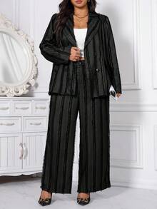 SHEIN Clasi بدلة رياضية مكونة من بليزر مزدوج الصدر مخطط وبنطال فضفاض واسع الساق مقاس كبير - الأسود - مشاهدة 4
