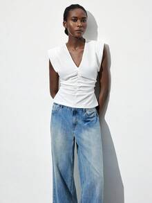 Maija Áo hai dây cổ chữ V có đệm vai dành cho nữ, phù hợp mặc khi đi làm, đi làm và mặc thường ngày - trắng - Xem 5