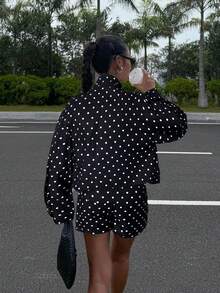 Muchica 2025 秋季女款黑白波点印花长袖拉链夹克和短裤休闲宽松两件套，Y2K 返校 2000 年代街头服饰、垃圾摇滚和朋克时尚 - 黑與白 - 查看 2