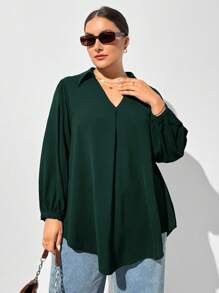 SHEIN Essnce 大码女式秋冬休闲宽松舒适 V 领黑色长袖衬衫、秋季女装、女式衬衫、曲线上衣、老款、黑色上衣、商务休闲女装、女式办公室服装、女式服装、女式上衣、返校节、教师、工作上衣 - 墨綠色 - 查看 3