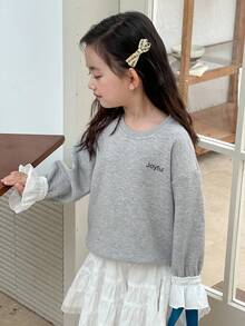 DAZY Sudadera casual de estilo coreano para niñas jóvenes con cuello redondo, ribete de volantes, contraste de colores, estampado de parches y manga larga - Gris - Ver 5