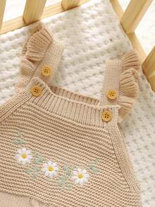 SHEIN 1 件粉色荷叶边吊带连体裤，精致刺绣连体裤，女婴针织，时尚甜美装 - 杏色 - 查看 3