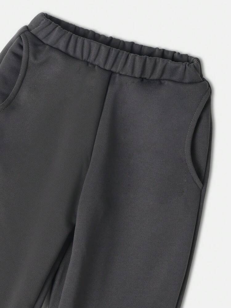 T-Shirt And Jogger Set With Star Logo