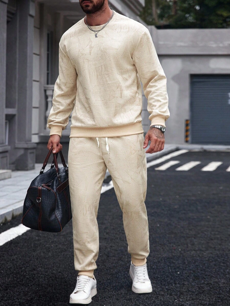 Manfinity Homme 男士休闲卡其色T恤和裤子套装，春秋季 - 卡其色 - 查看 1