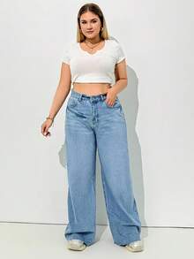 RueChic Plus, Wash Detailed Frayed Hem Wideleg Jean - Medium Wash - View 5