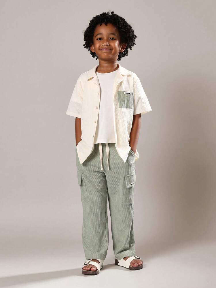 Strukturiertes Button-Down-Hemd mit Cargohose im Set