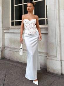 Glamine Women's Ditsy Floral Contrast Lace Camisole Top, Elegant - Red and White - View 3