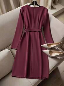 Franclia Damen Rundhals Einreiher Taillengürtel Pendler Elegantes Langarmkleid - Bordeaux - Übersicht 2