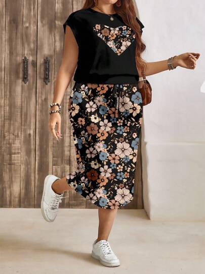SHEIN LUNE 2 Pieces Set: Casual Loose Ditsy Floral Heart Graphic Round Neck T-Shirt And Skirt For Women Plus Size, Suitable For Autumn/Winter,Holiday Outfits Boho