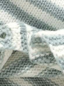 SHEIN 1 pieza Pelele de manga larga con cuello redondo a rayas para recién nacido, diseño casual y minimalista